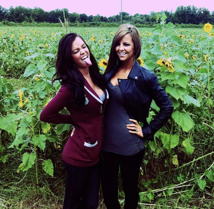 25P SMOKING HOT Virginia Girls