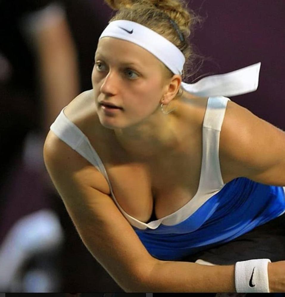11P Women's Tennis