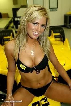 25P Grid girls