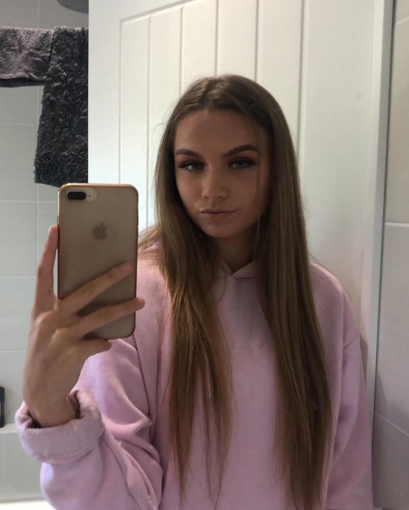 25P 18 yr old tight cunt Nicole
