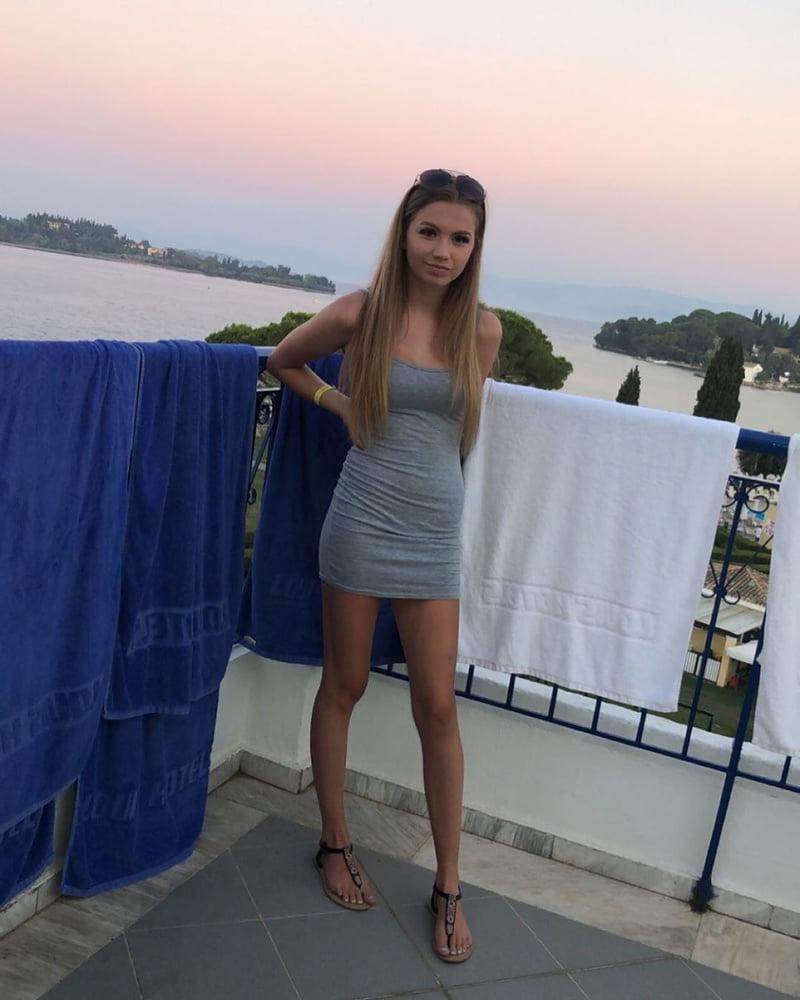 25P 18 yr old tight cunt Nicole