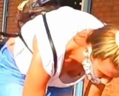 17P Newtownabbey MILF no bra down blouse nipple