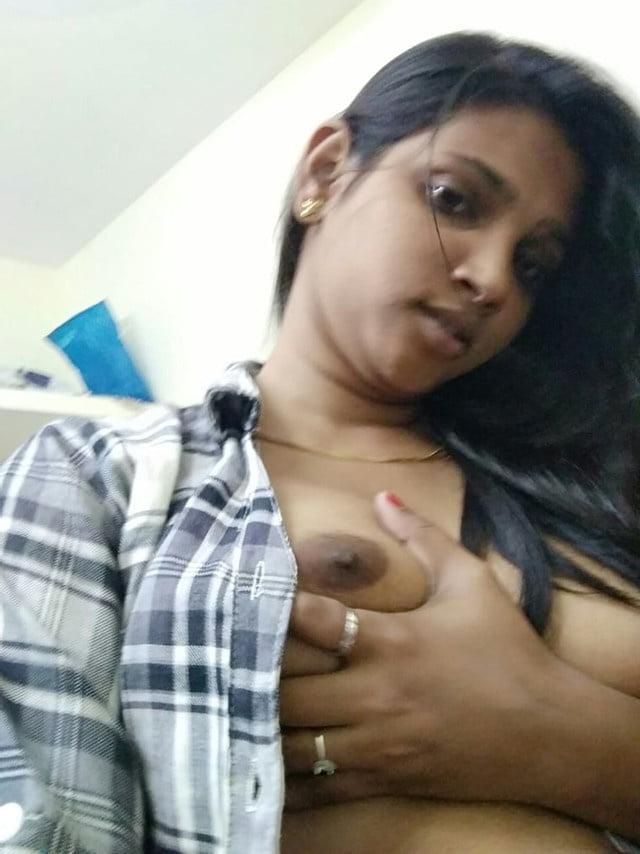 25P Bigboob Banker girlfriend