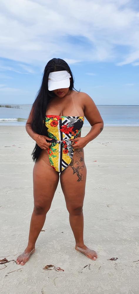 9P Brazilian beach