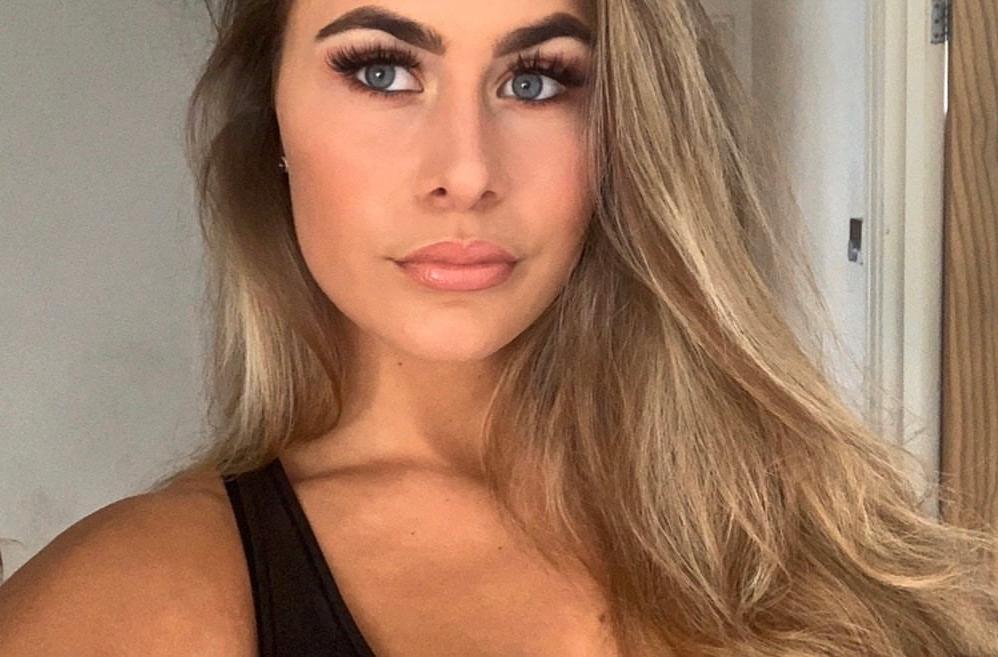 25P Stuck up cunt Summer