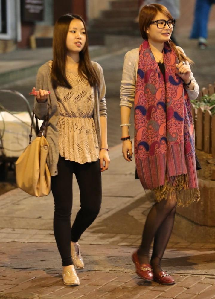 25P Street Pantyhose - Japanese Girls Part 1