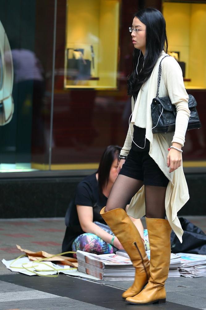 25P Street Pantyhose - Japanese Girls Part 1