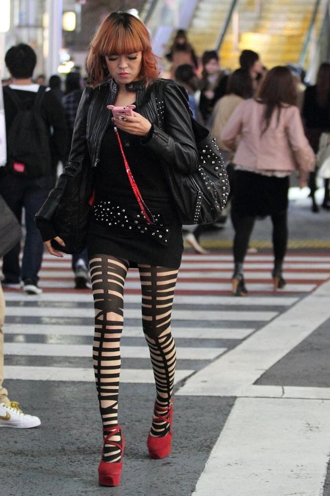 25P Street Pantyhose - Japanese Girls Part 1