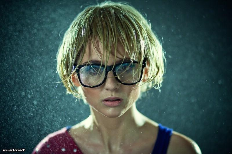 25P Girls in Glasses for Tom