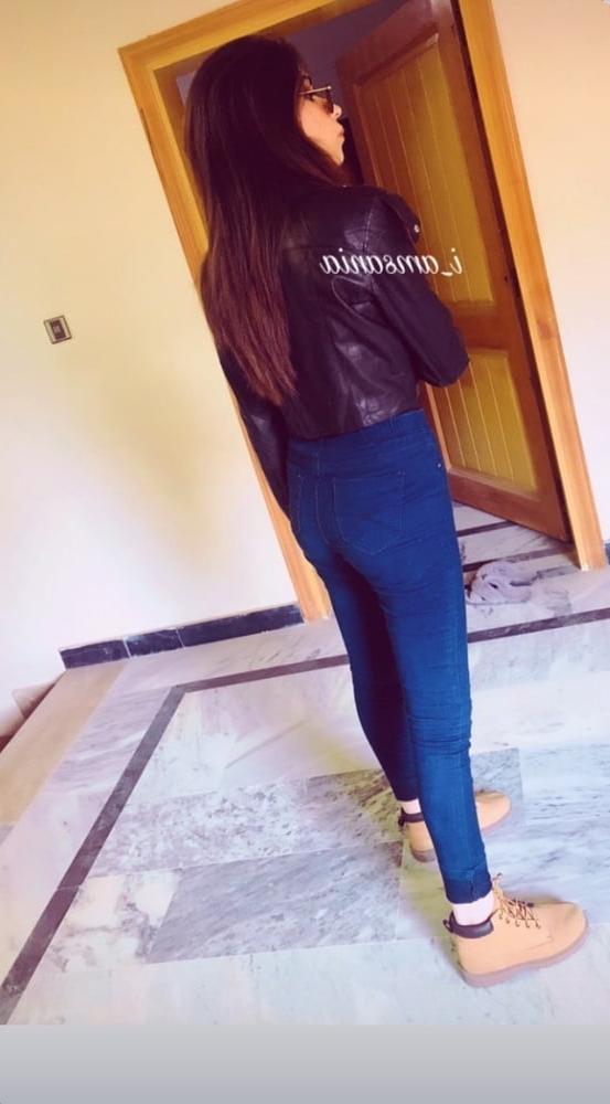 11P Pakistani Hot Girls