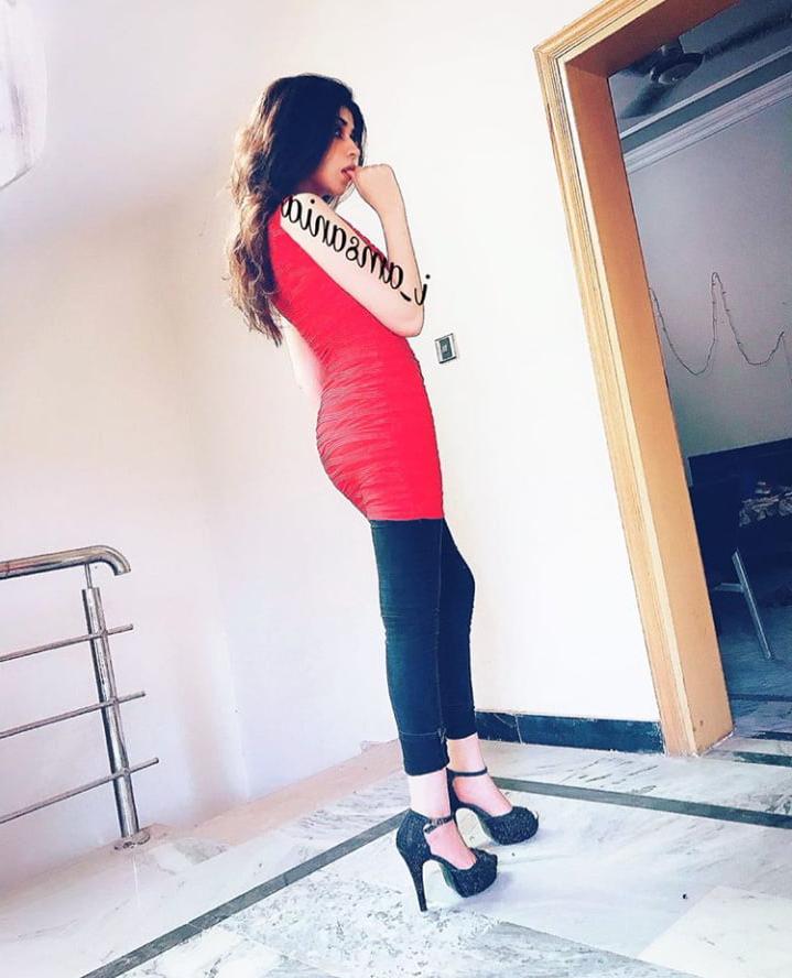 11P Pakistani Hot Girls
