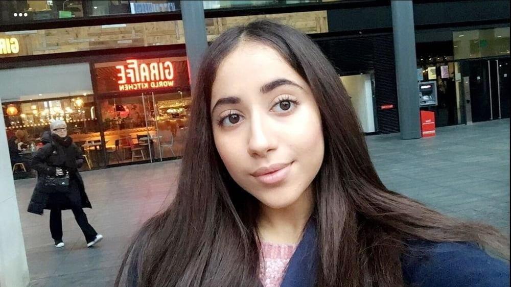 15P Beautiful girls got