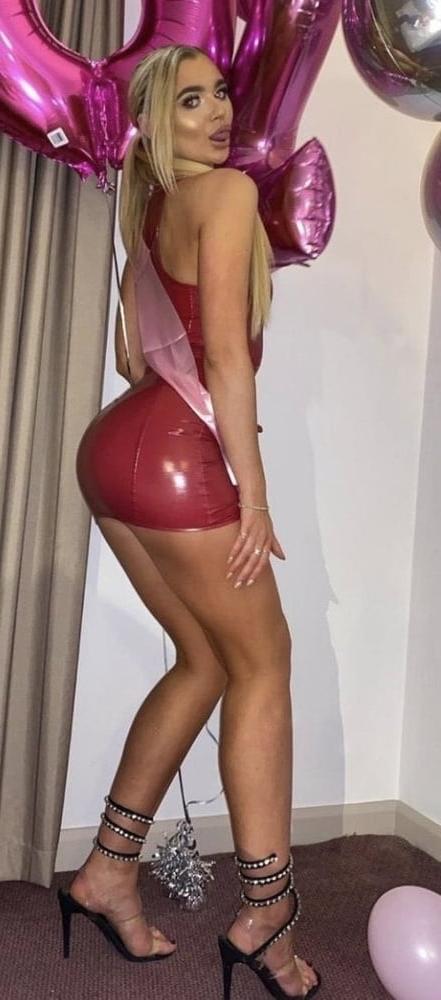 25P Cock Tease Babes