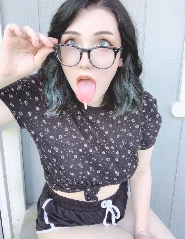 25P Ahegao Girls 203