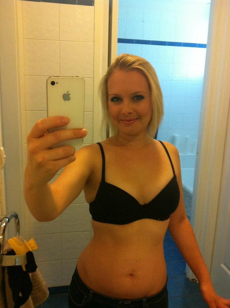 25P Brutalize Milf Melanie's cunt and arse