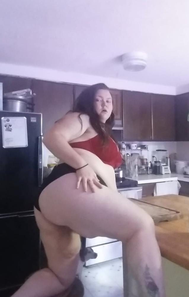 14P Fuck cunt on counter