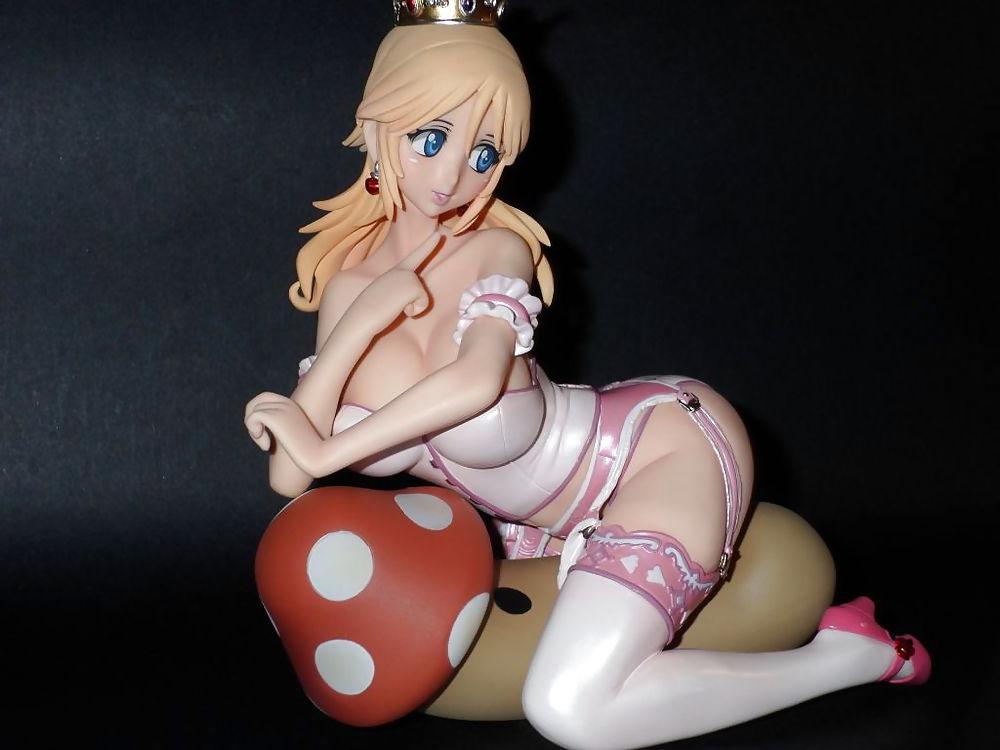 22P Princess.Bitch (anime figure)