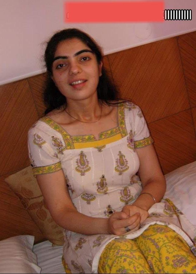 15P Beautiful oakistan girls