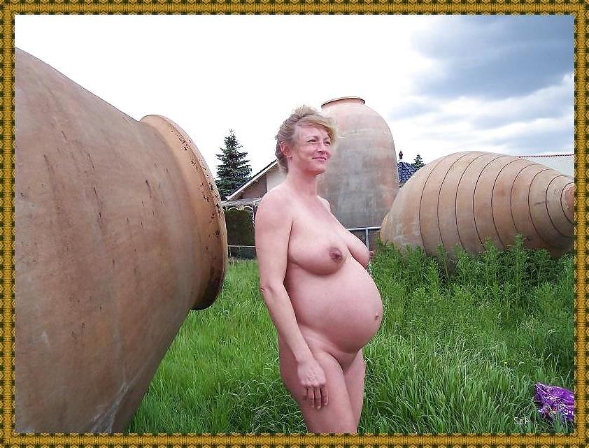 14P Pregnant and horny.