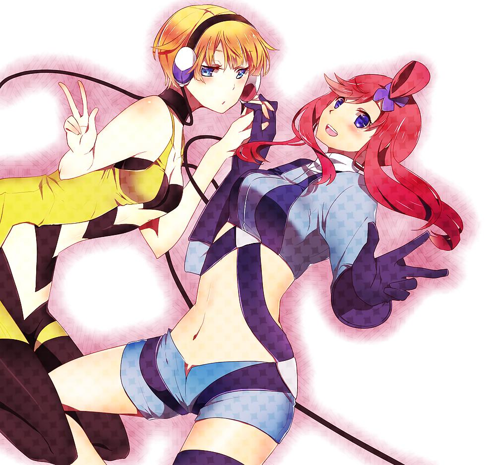 25P Pantyhose & Tights Anime-Manga-Hentai Vol 18: Pokemon 3.