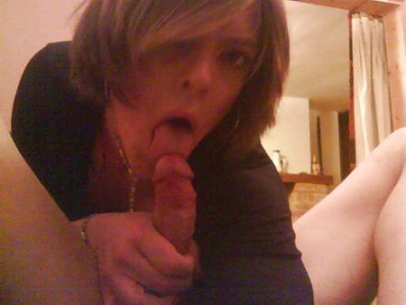10P Slutty Tgirl whore