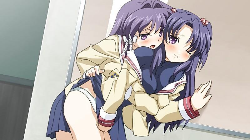 10P Random Ecchi Anime Pics