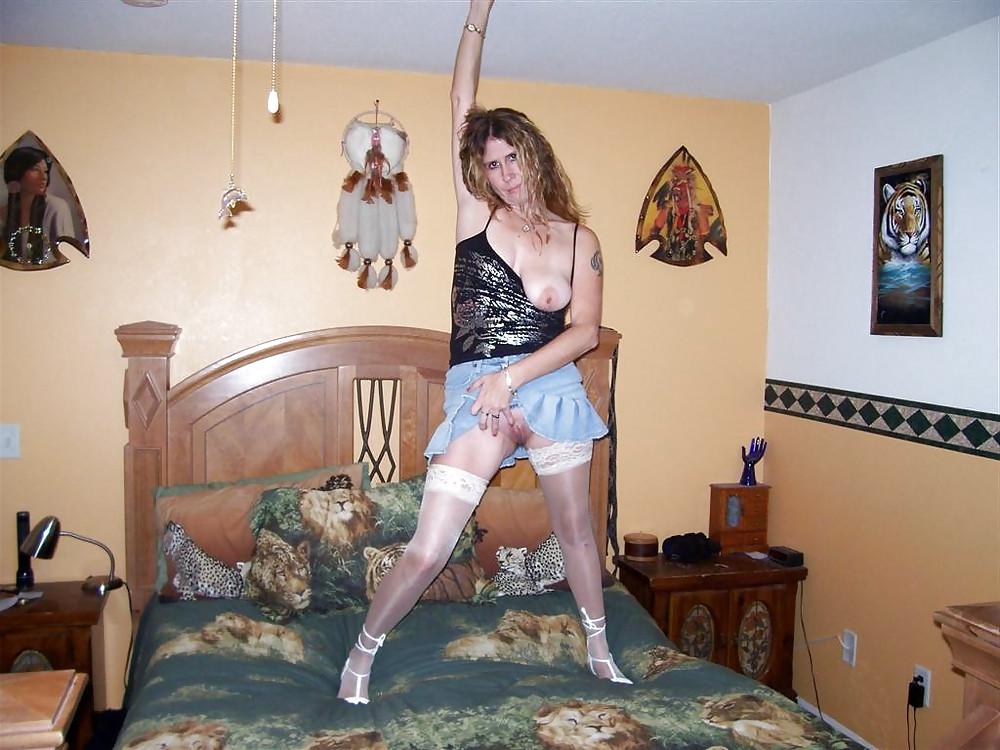 7P WhiteTrash Biker MILF