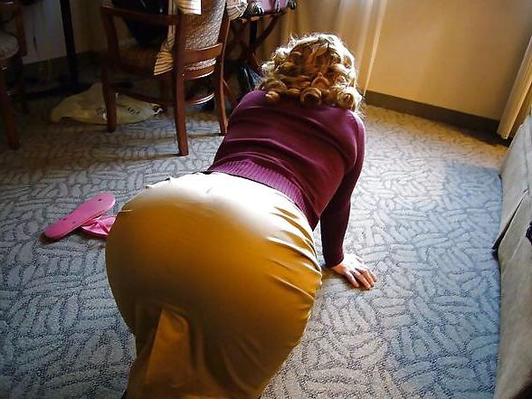 12P Hotel Room Fun