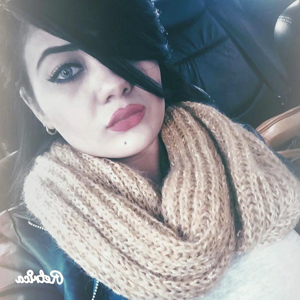 25P Teen girls (Arab) 1