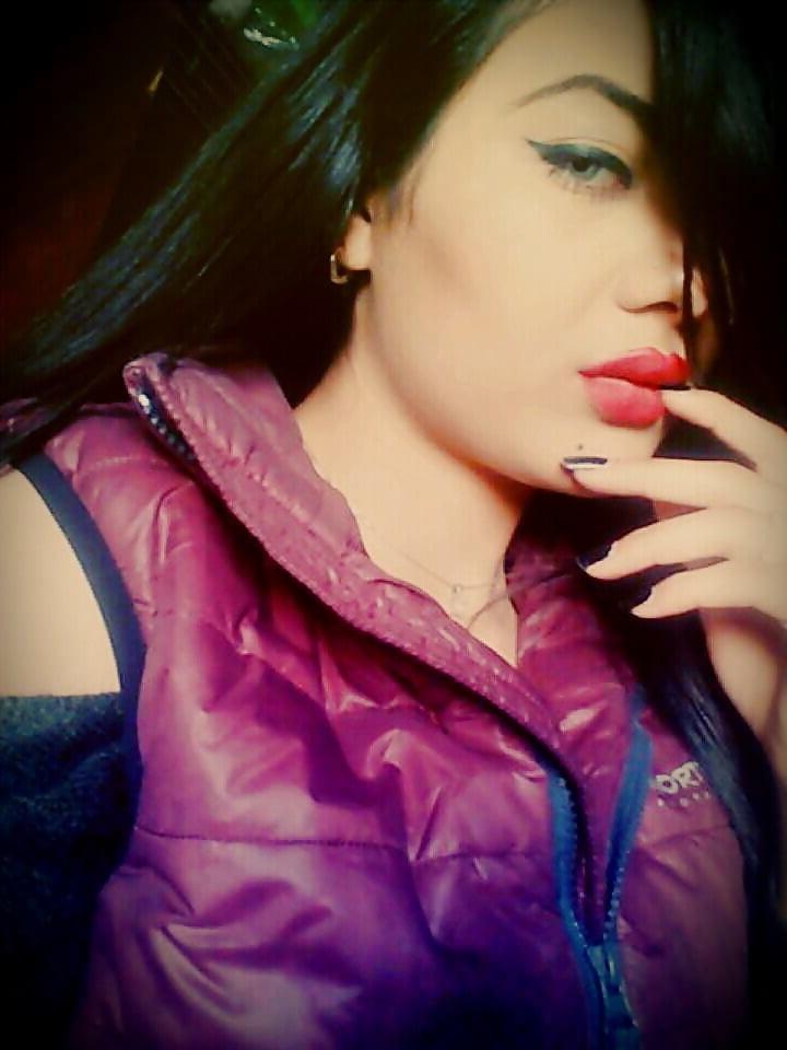 25P Teen girls (Arab) 1
