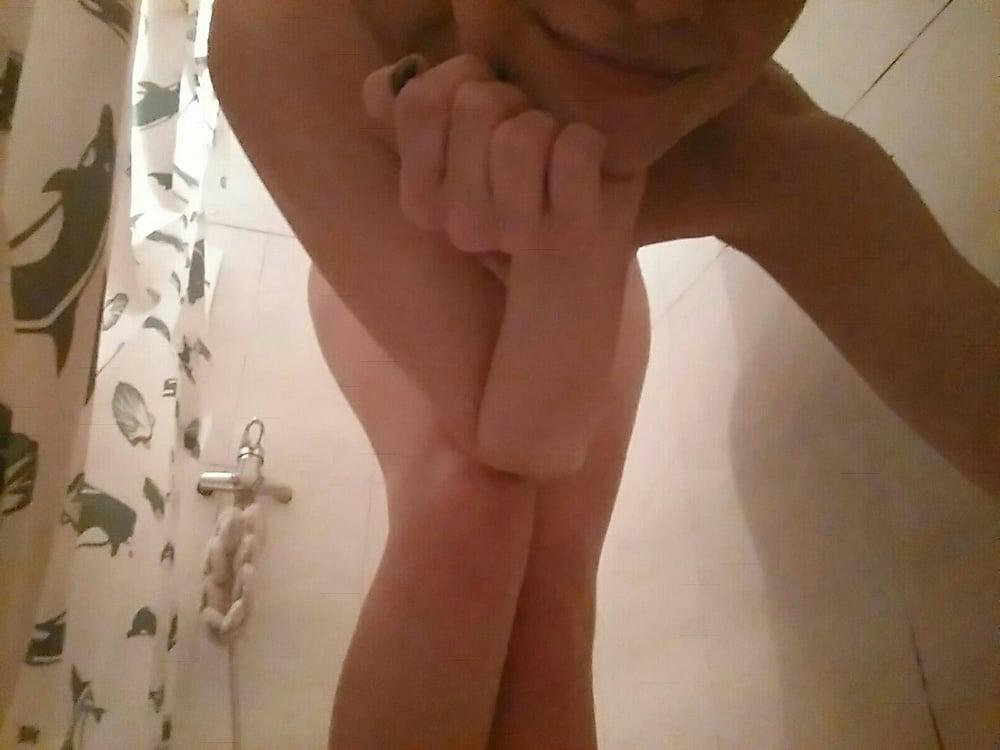 25P Valeria leaked teen selfies