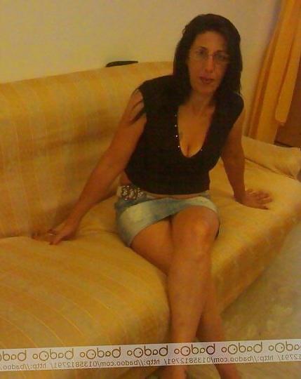 9P Glasses Milf in miniskirt