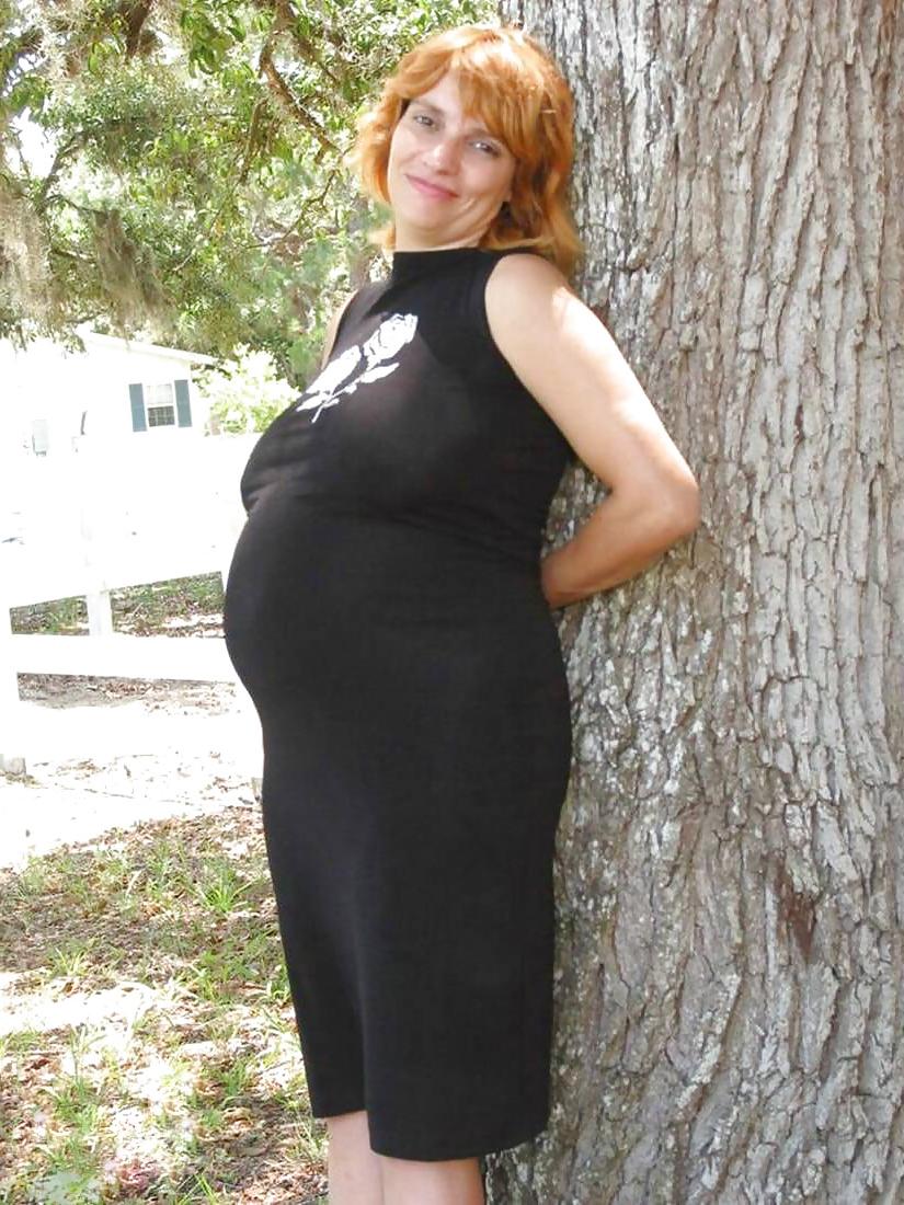 15P Pregnant Redhead Slut