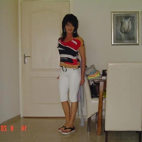 25P Who likes to fuck mine mothers girlfriend?