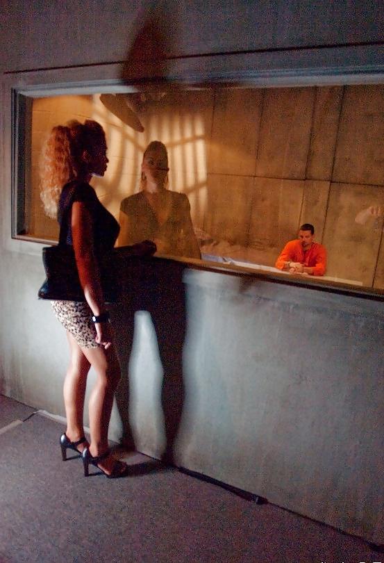 15P Trans-Puta - 6 - police interrogation room