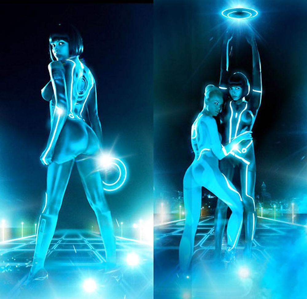 25P Tron based pictures