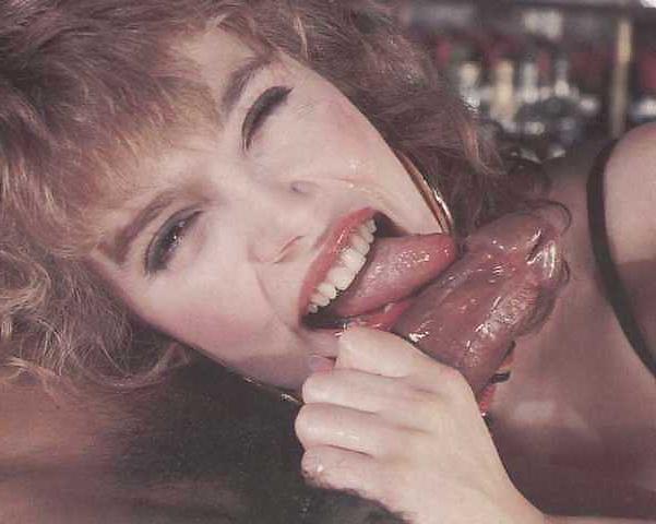 12P Brunette taking a black cock in the bar