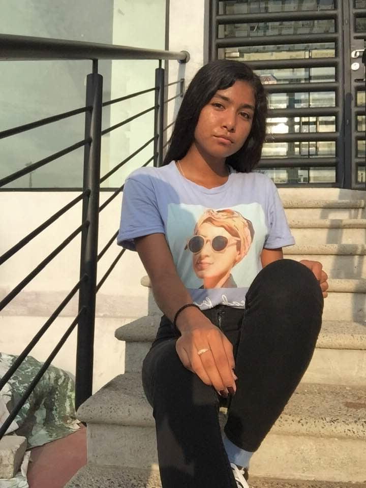 25P Kenia Valenz - teen 2