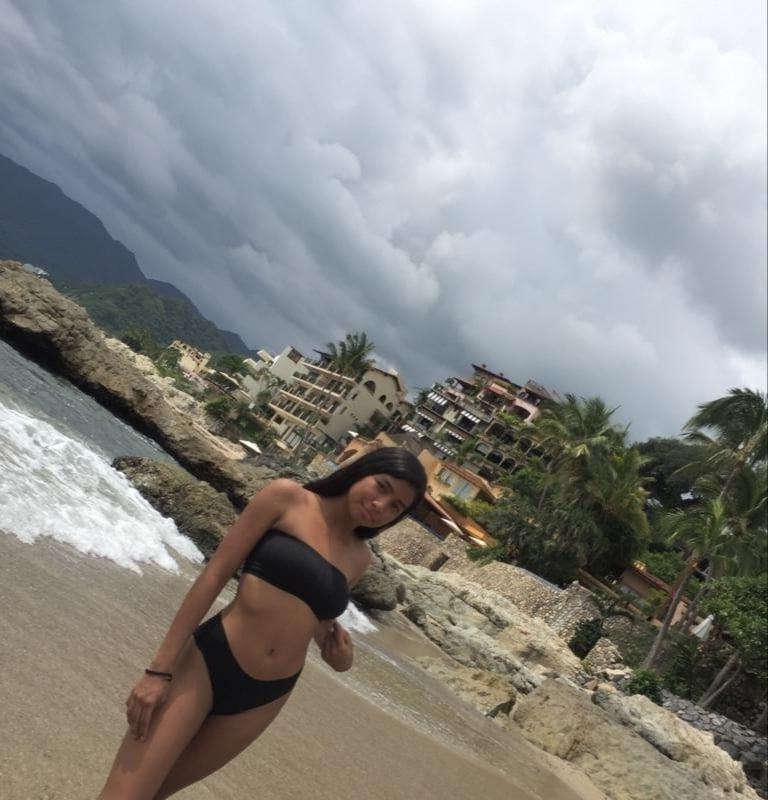25P Kenia Valenz - teen 2