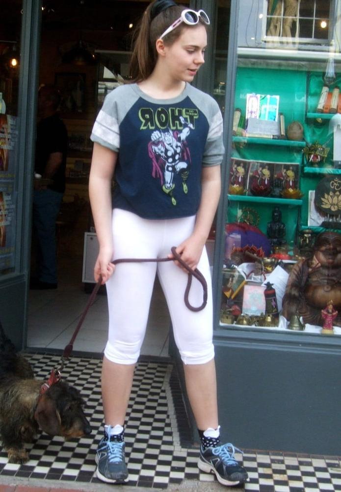 10P Candid #1 - Teen VPL Leggings