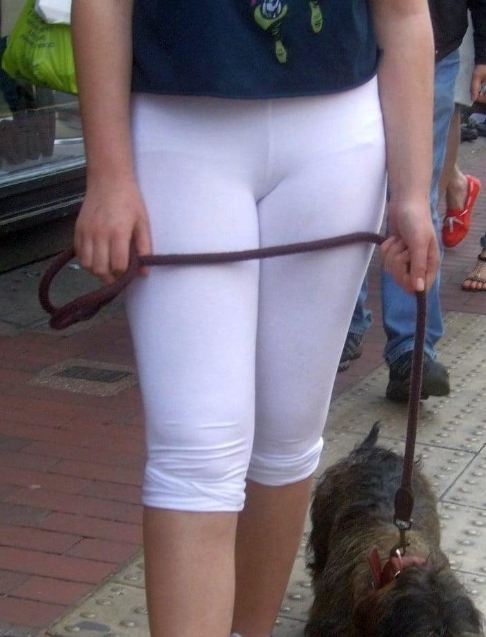 10P Candid #1 - Teen VPL Leggings