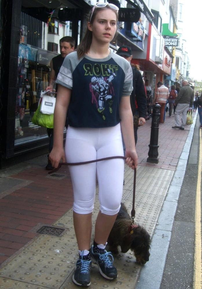 10P Candid #1 - Teen VPL Leggings
