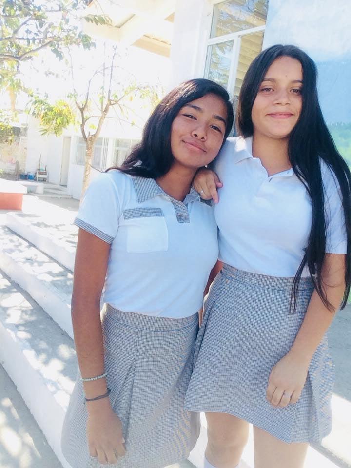 25P Kenia Valenz - teen 1