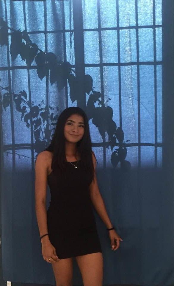 25P Kenia Valenz - teen 1