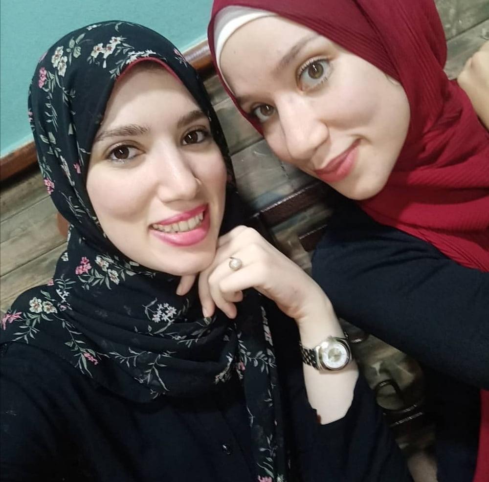 13P Lesbian girls (Arab) 1