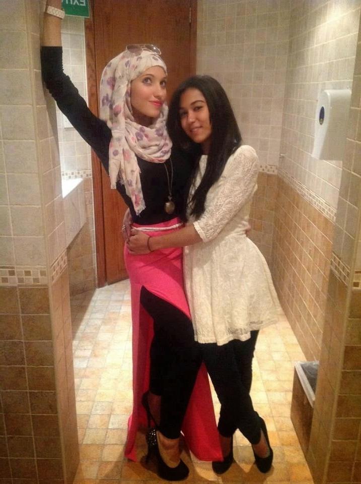 13P Lesbian girls (Arab) 1