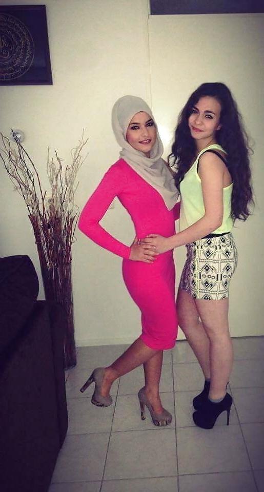 13P Lesbian girls (Arab) 1