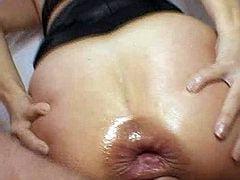 21P Huge cunt wide open