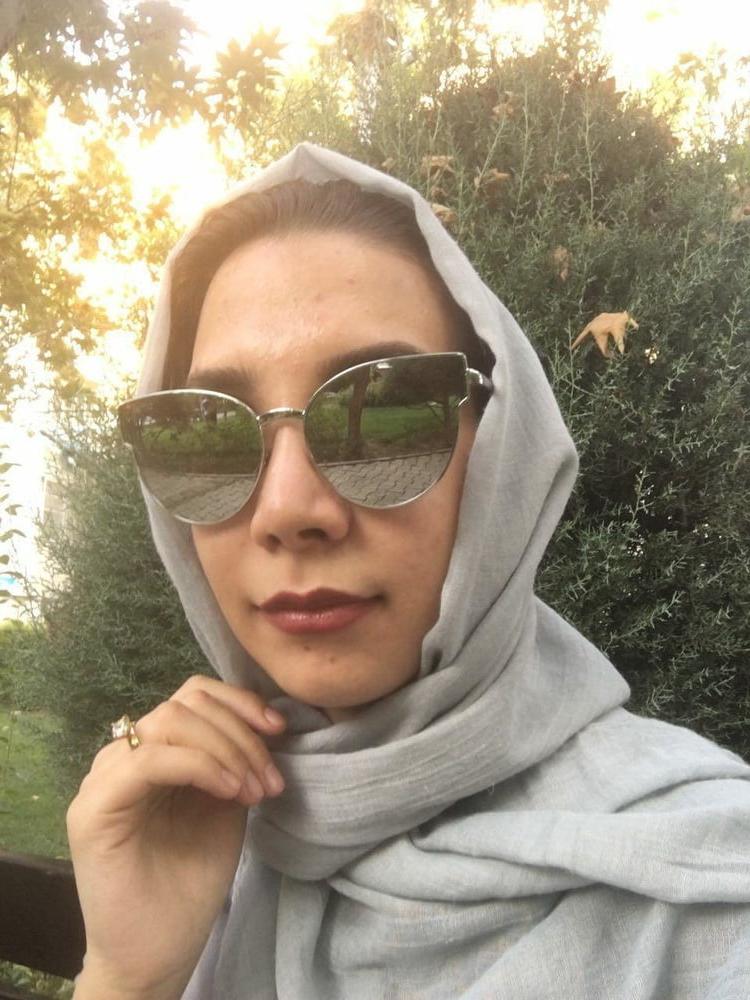 25P Iran Teen girls Ugly 1