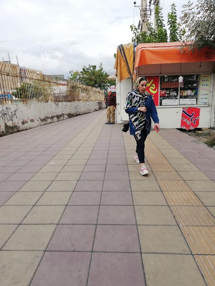 25P Iran Teen girls Ugly 1